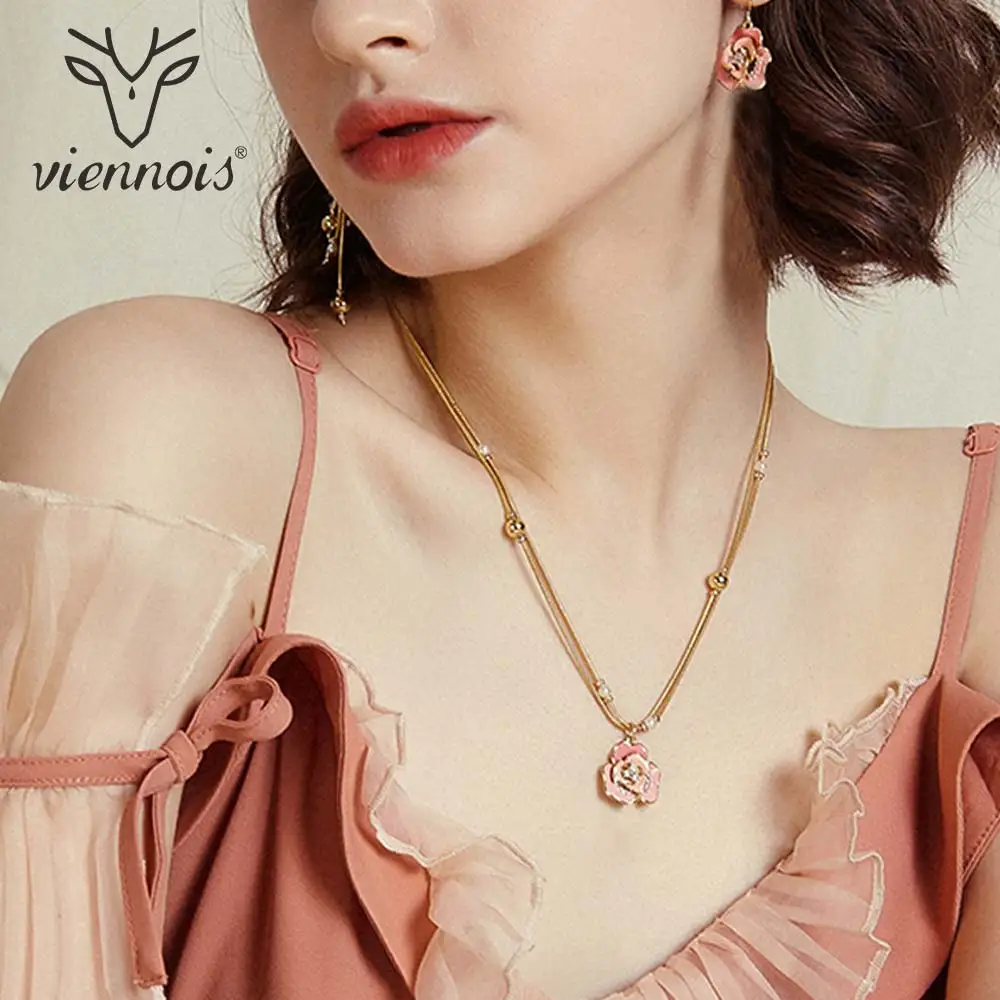 

Viennois Fashion Jewelry Rose Gold Color Flower Rhinestone Pendant Necklace Crystal Gold Color Simulated Pearl Chain Necklaces
