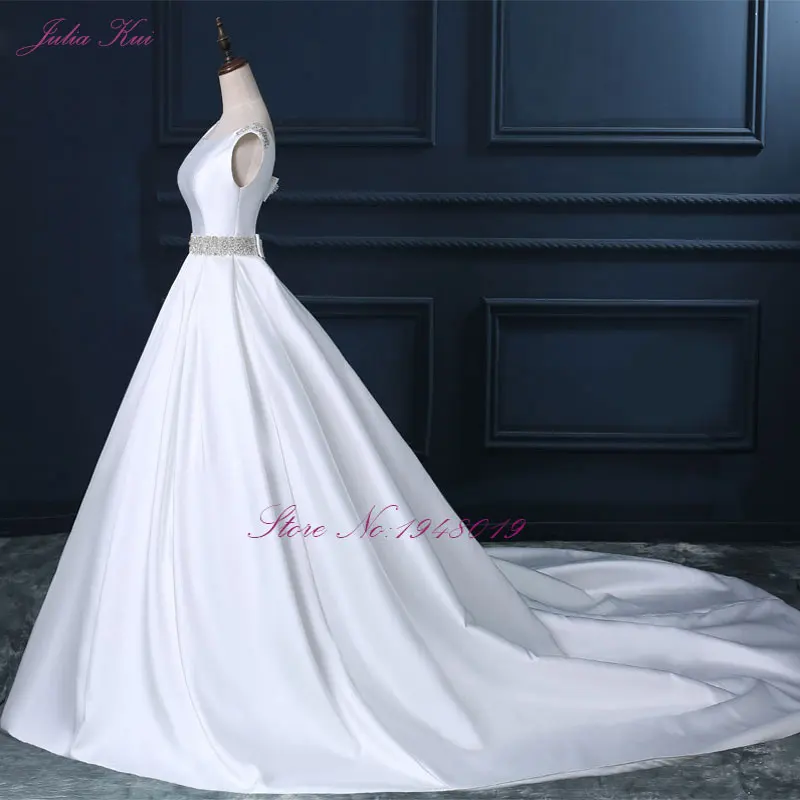 Julia Kui высокого класса на заказ Элегантные атласные свадебное платье с круглым вырезом вырез с бисером кушак Бальные платья Robe de Mariage плюс