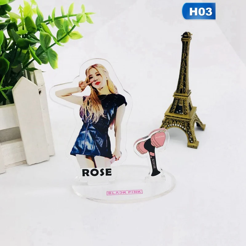 BLACKPINK Acrylic Kill This Love Lisa Jennie Standing Action Table Decor Transparent Desktop Decoration - Цвет: H03