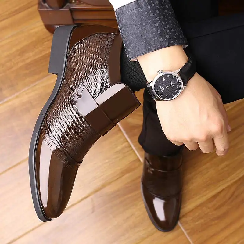 Мужская зимняя обувь; новейшая модель; теплые мужские туфли из кожи и хлопка в деловом стиле; повседневные Бархатные мужские кожаные туфли