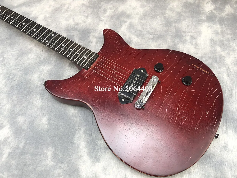 

High-quality 6-string electric guitar, red paint, hand-made old, carved retro old, color can be customized