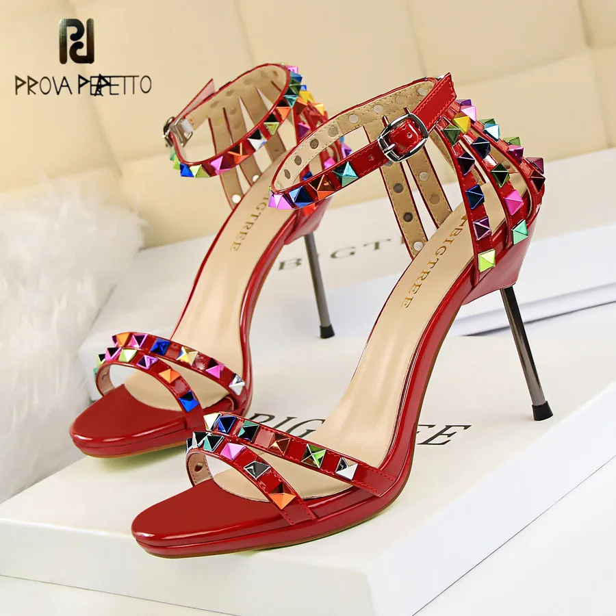 

Prova Perfetto 2019 Summer Woman Party Shoes Pumps Thin High Heels Fashion Mixed Colors With Rivet Single Shoes Patent Leather