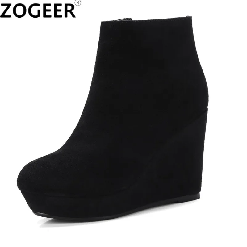 black wedge short boots