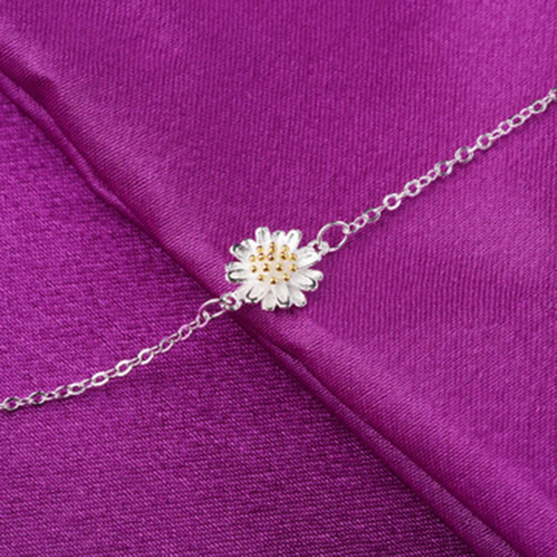 Qevila Jewelry Anklets Plated 925 Sterling Silver Elegant Daisy Flower Ankle Bracelets for Women Barefoot Sandals Summer Fashion (6)