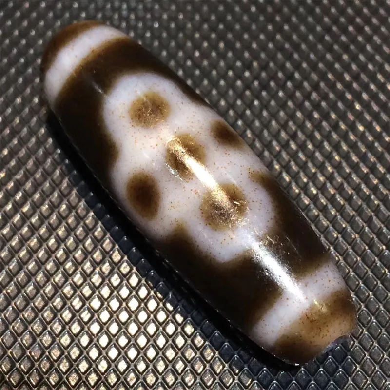 

Vajrauana Qualitied Lightning five eyes Tibetan Dzi Beads Natural Stone Protective Amulet Beads with Cinnabar Spots Collective