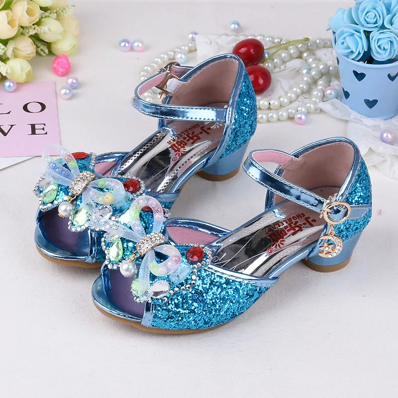 sandals with little heel