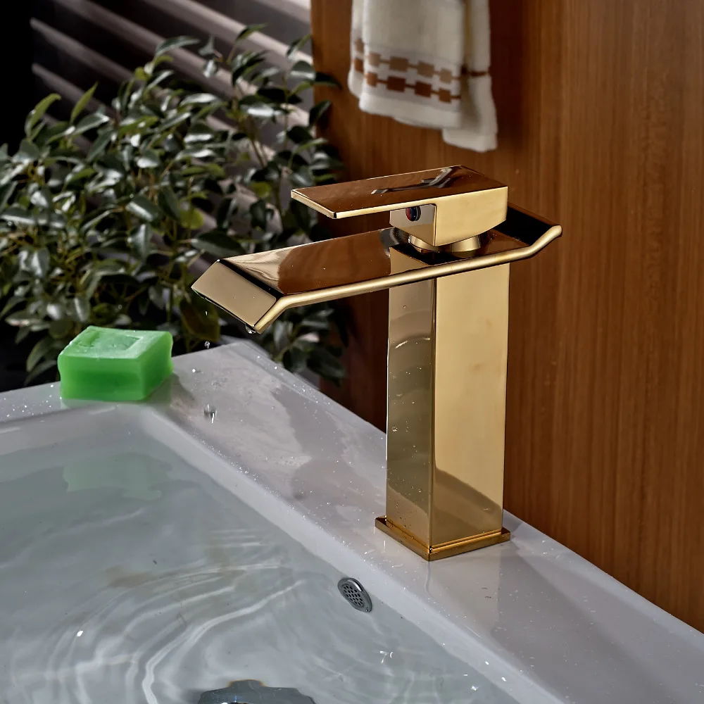 Wholesale And Retail Golden Brass Single Holder Single Hole Bathroom Basin Faucet Waterfall