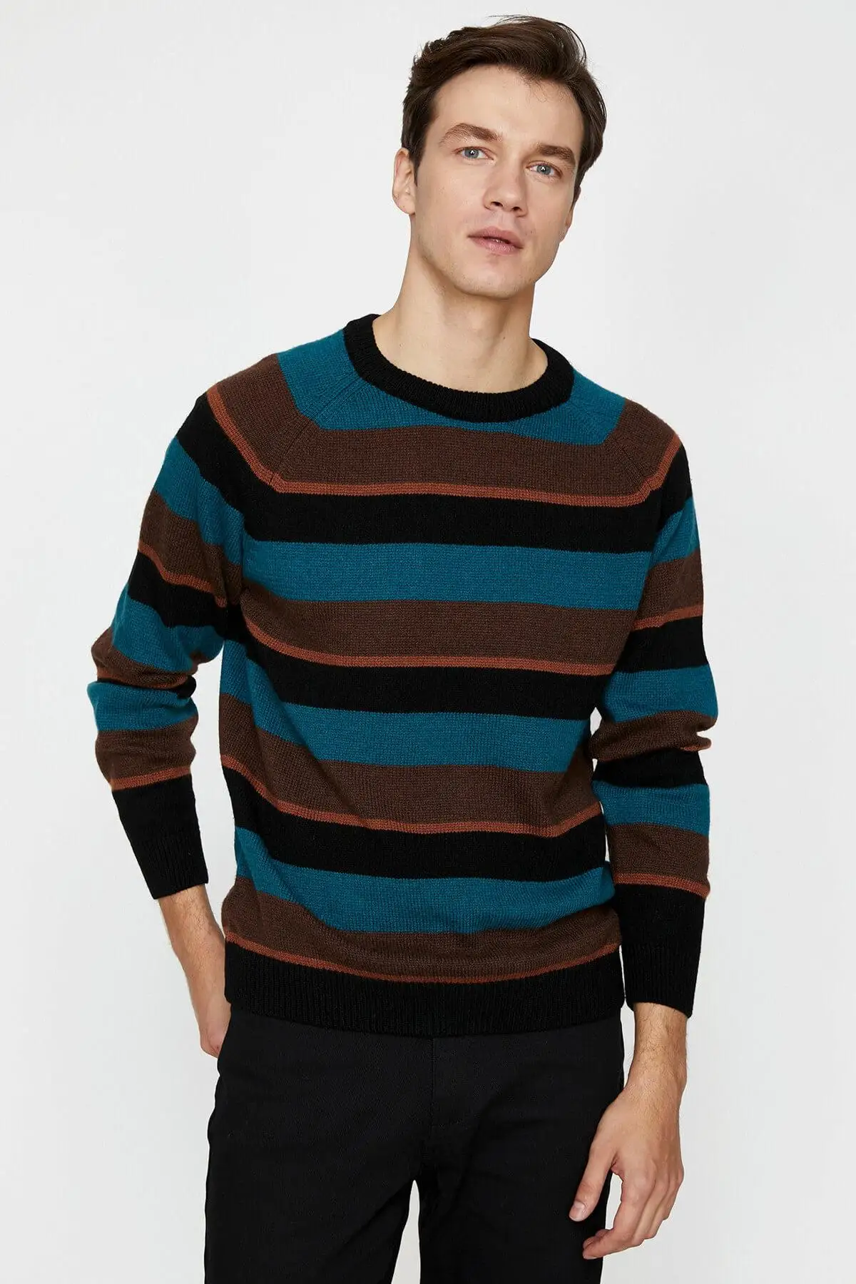 

Koton Male Black Line Detaylı Sweater 9KAM91283LT