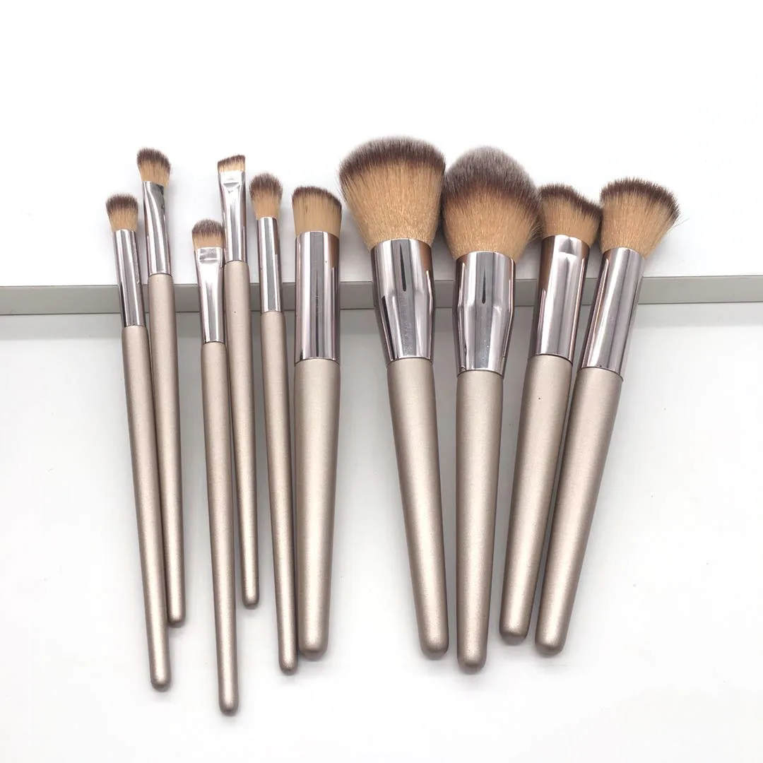 Women Makeup Brushes For Foundation Powder Cosmetic Eyeliner Eyelash Eyebrow Eyeshadow Brush Wooden Handle Make Up Brush Beauty