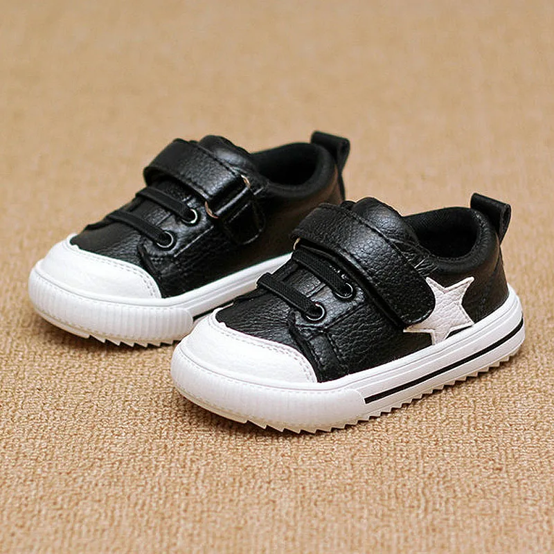 

Children Sport Shoes Leather Boys Girls Top Kids Shoes Wholesale Baby Fashion Sneaker Color Football Man Flats Size Leisure age