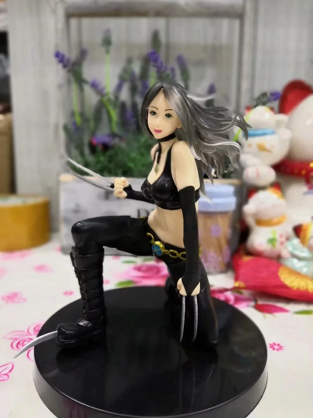 

15CM Female Wolverine figures Avengers Anime Action original Figure PVC model Collection figures for children toys gift 0.5