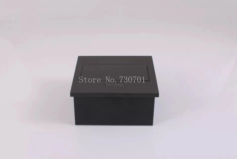 universal socket (4)
