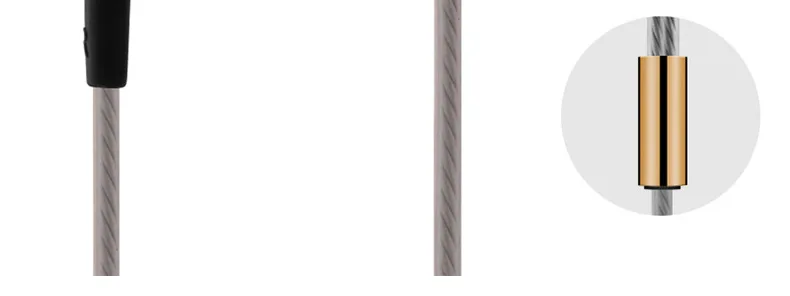 7752374588_905640932