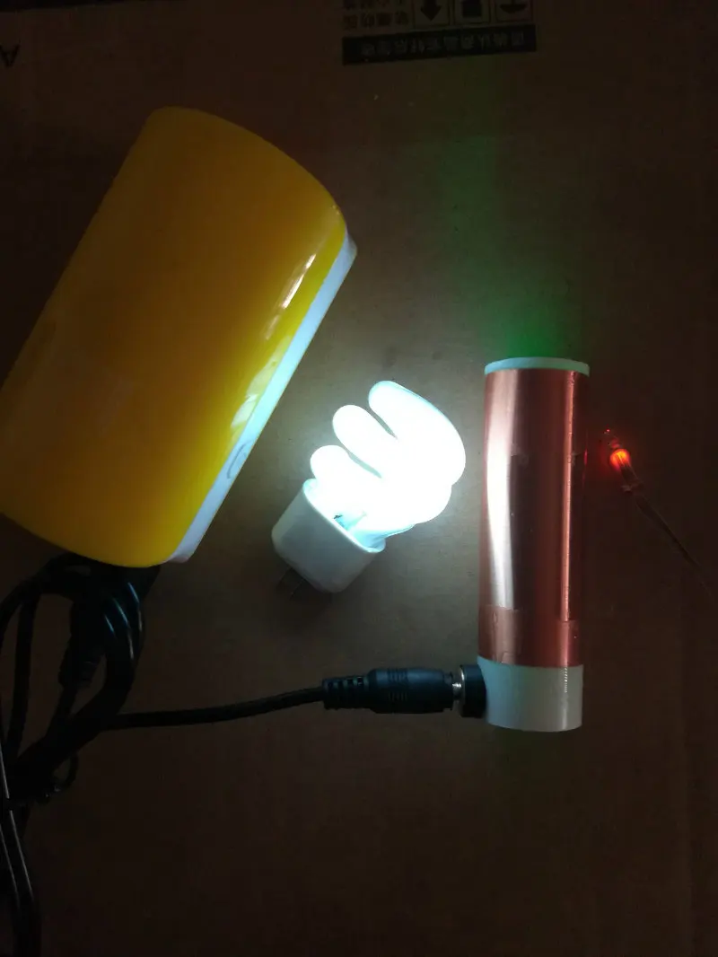 

Small Tesla Coil USB 5V Powered Lighting Energy Saving Lamp Electronic Production DIY Physical Scientific Educational Toy
