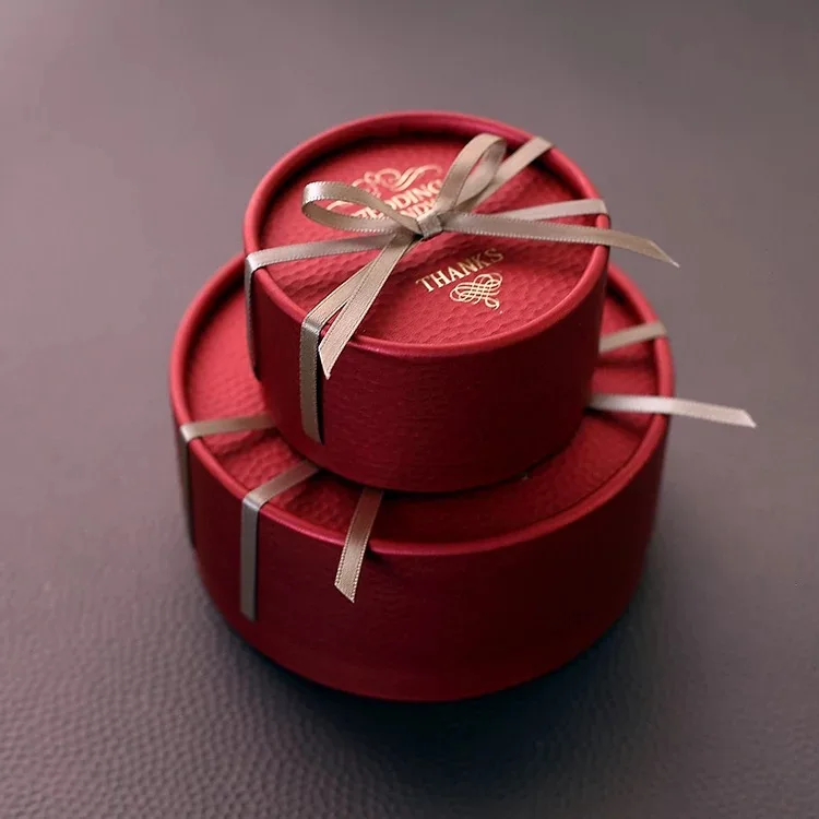 

Royal Cylinder Candy Boxes Wedding Party Favors Gift Box Paper Boxes for Packaging Chocolate Gift Bags Wedding Decoration 10pcs