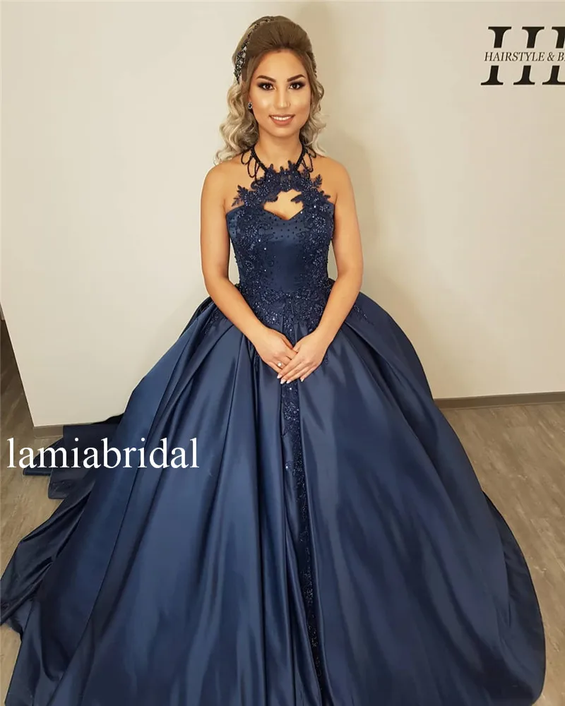 

Sexy Halter Ball Gown Satin Prom Dresses 2019 Vintage Lace Beaded Plus Size abendkleider Navy Blue Arabic Formal Evening Gowns