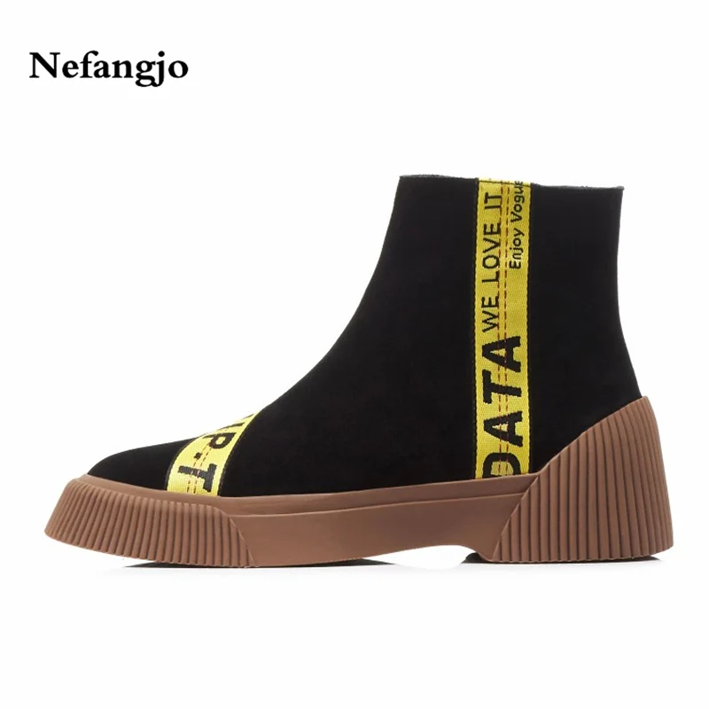 

czrbt 2018 new European and American web celebrity leather round head fashion retro Chelsea versatile ankle boots