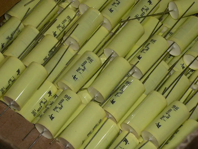 

[SA]Italy IC PHC Series axial 1UF 400V volume 12.5 * 16.5 stock wholesale--20pcs/lot