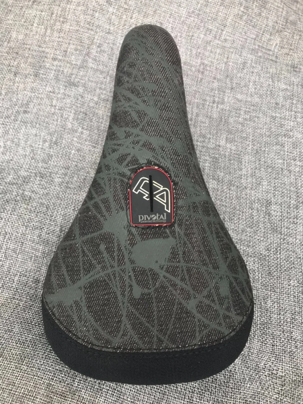 

FA bmx bicycle saddle pivotal fat seat good quality cool price