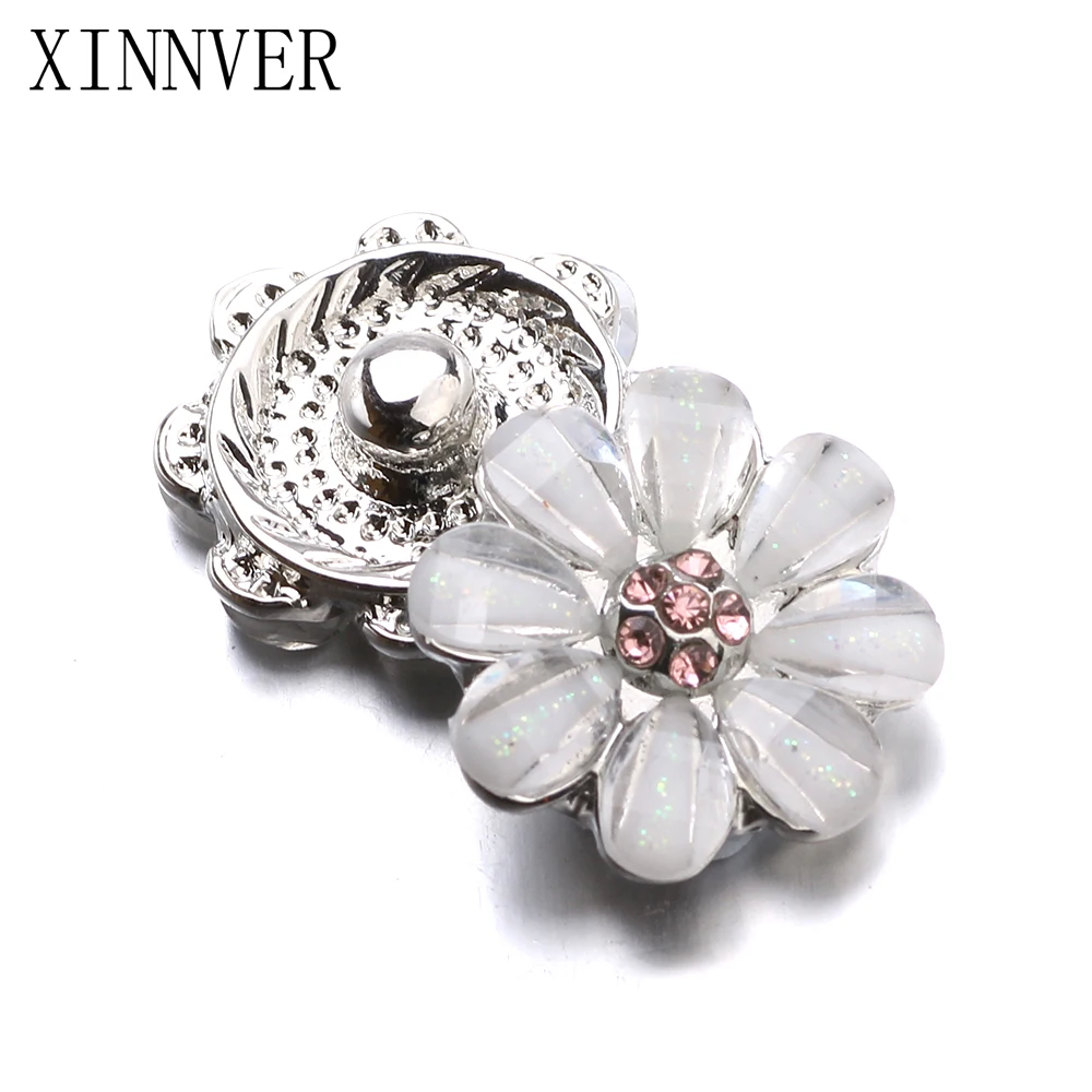 

10pcs/lot Hot Sale Interchangeable Accessory Crystal Flower Xinnver Snap Fit 12mm Button Snaps Bracelet Jewelry ZL040
