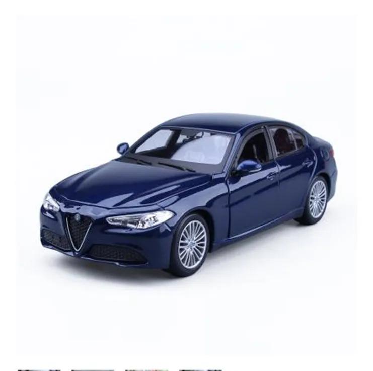 1:24 усовершенствованная модель автомобиля из сплава, высокое моделирование Alfa Romeo Giulia спортивные автомобильные игрушки, 4 открытые двери Коллекция Модель