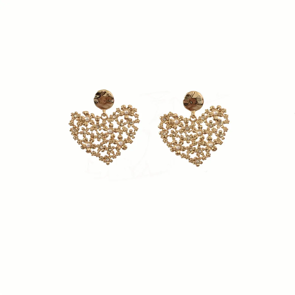 

GORGEOUS WOMEN EARRINGS GOLD COLOR PLATING PEARL AND STONE INSERTED FLOWER HEART SHAPE DROP EARRINGS