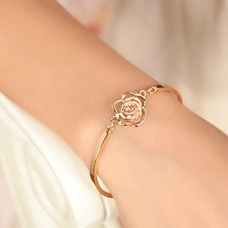 Women Jewelry omen Hand Hollow Out Rose Flower Crystal Bracelet Elegant Hand Chain Gold Color Brace Lace Ornament