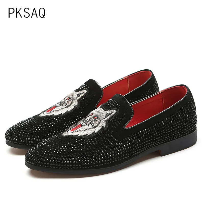 

2019 Spring Summer New Men Casual Shoes Pointed Tiger Head Sets Flat Shoes Fashion Breathable Comfortable Matte Peas Shoes