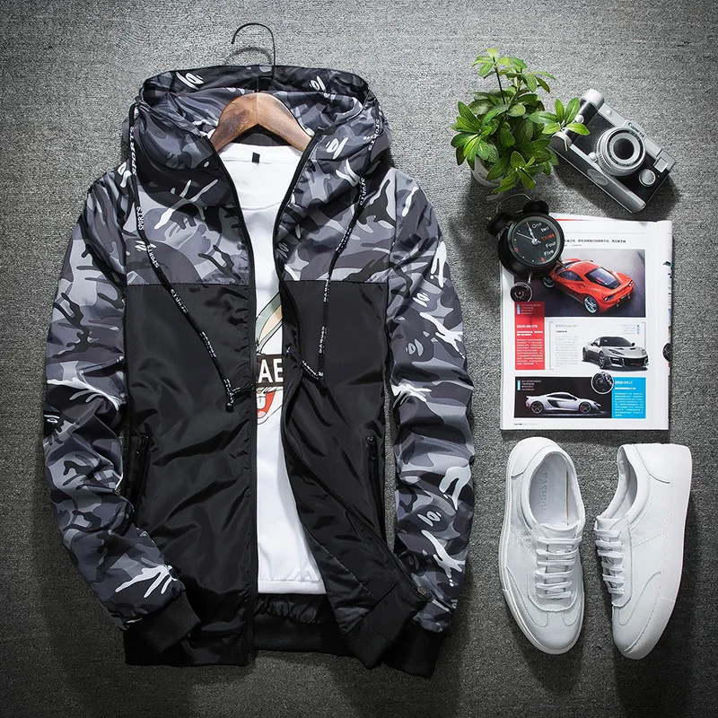 

1pcs Men's Mountaineering jackets coats 2017 Breathable fabrics camouflage splicing hoodies Coats Man Travel jacket coats Boys