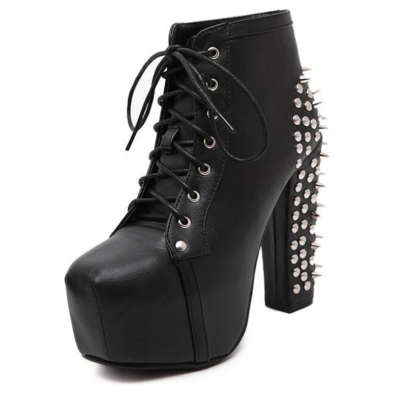 шипы для обуви. женские шипы. сапоги с шипами. сапоги demonia готика. туфли с шипами на каблуке.