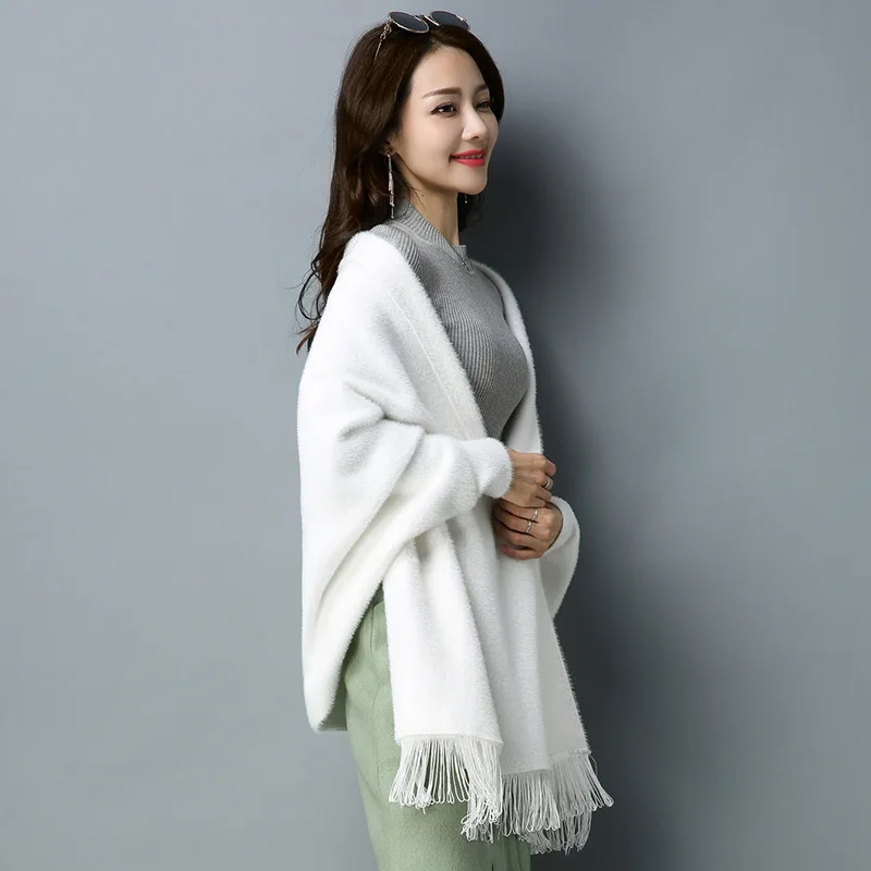 Cape bourgogne Femmes Cardigan Nouvelle Élégant Top Qualité Automne Gland souris Outwear 2018 Cachemire vert Socialite Manches Noir blanc Chauve De Chandails Écharpe 0715 8B65S