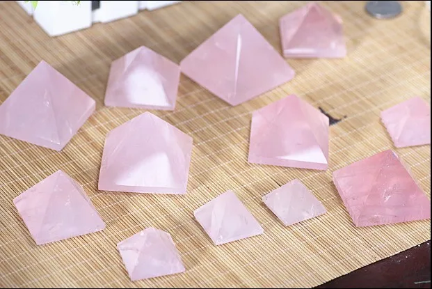 Натуральная роза пирамида из кристалла кварца|pyramid crystal|pyramid quartz crystalpyramid |