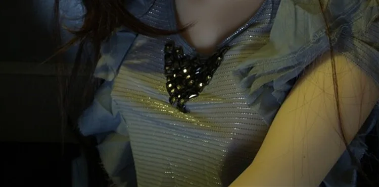 real-silicone-doll_09