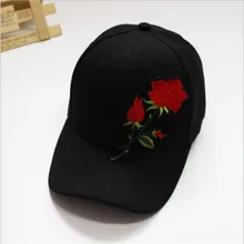 Модные женские бейсболки Snapback шляпы декоративные лепестки роз уличные шляпы от солнца Хип-хоп кепка Женская мода хлопок кость Регулируемый головной убор