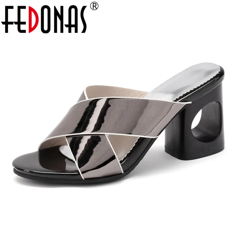 

FEDONAS Classic Design Summer Women Solid Strange High Heels Basic Sandals New Fashion Elegant Casual Rome Shoes Woman Slippers