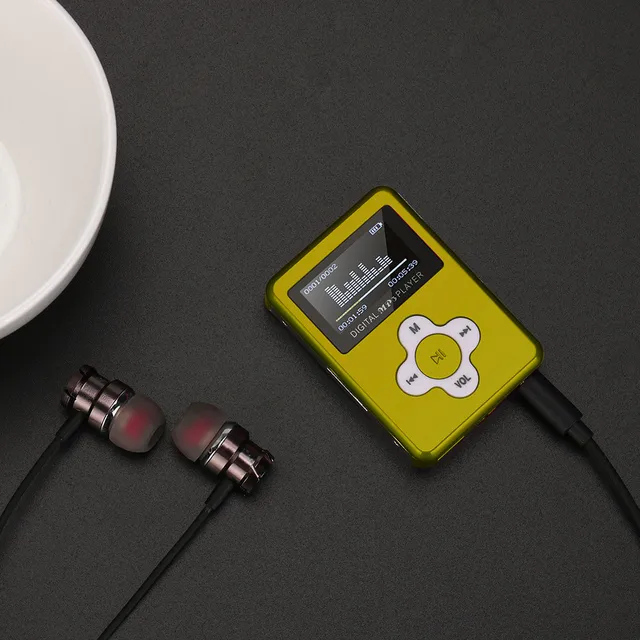 directly connect with PC for recharging USB Mini Metal MP3 Player LCD Screen Support 32GB Micro SD TF Card   8.23