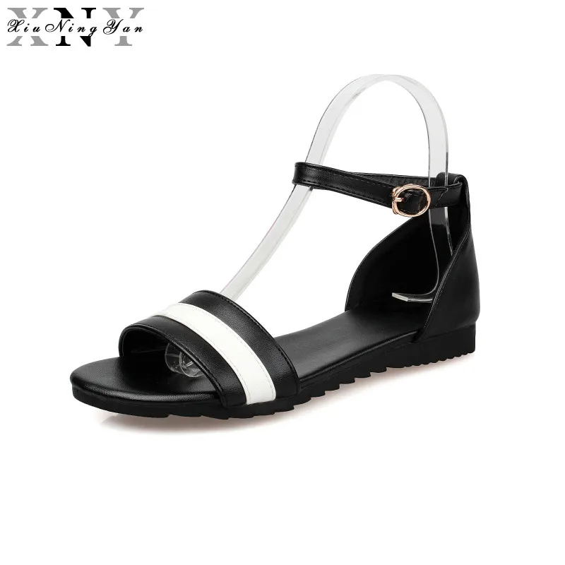 

Women Sandals 2017 Summer New Mother Sandals Ladies Fashion Casual Leather Flat Woman Shoes Brand Large Size Size 33-43 1/30