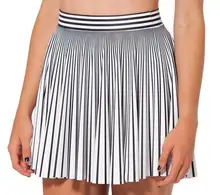 New Spring Women Skirt Vintage Black and White Striped Casual Mini Skirt Ladies Slim Short Elastic Waist Pleated Skirt abstract striped pleated skirt