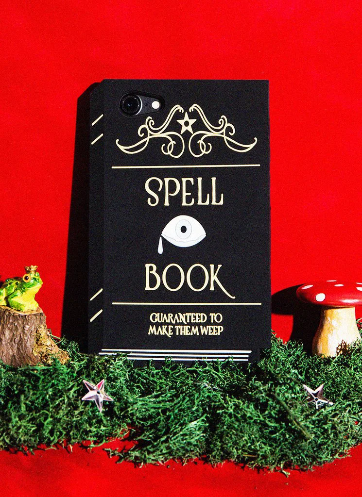 valfre-tech-spellbook-iphone-829x1140_706d09d8-02e9-4435-ac60-6e3a625c0151_1024x1024