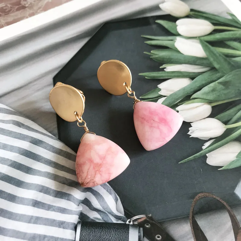 

Free Shipping Sweet Pink Triangle Stones Earring