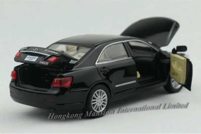 Литая металлическая модель автомобиля в масштабе 1:32 для TOYOTA CAMRY Коллекционная