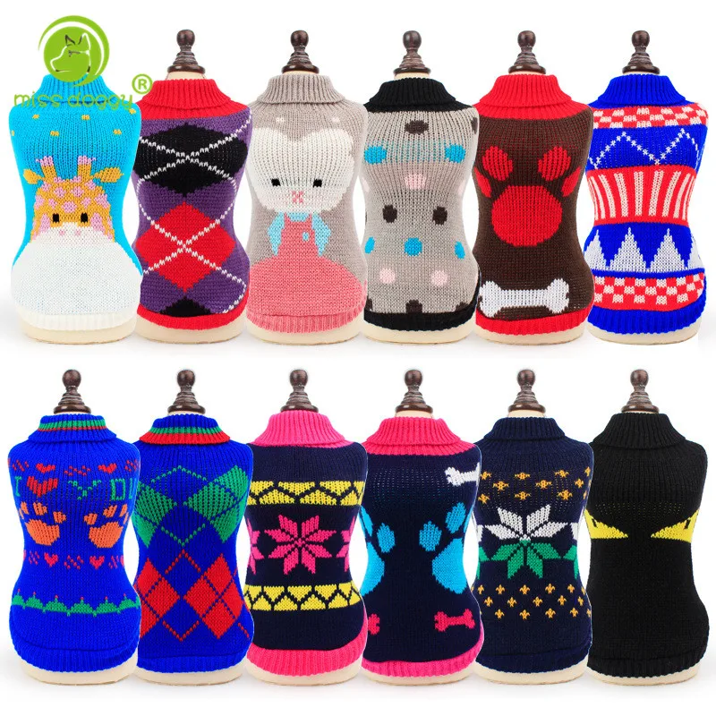 

Fashion Pet Dog Sweater Christmas New Year Winter Soft Dog Clothes for Small Dogs Chihuahua Pets Clothing Ropa Para Perros