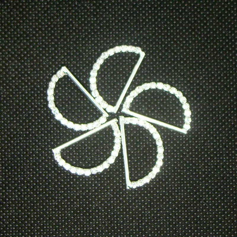 EB140427-2