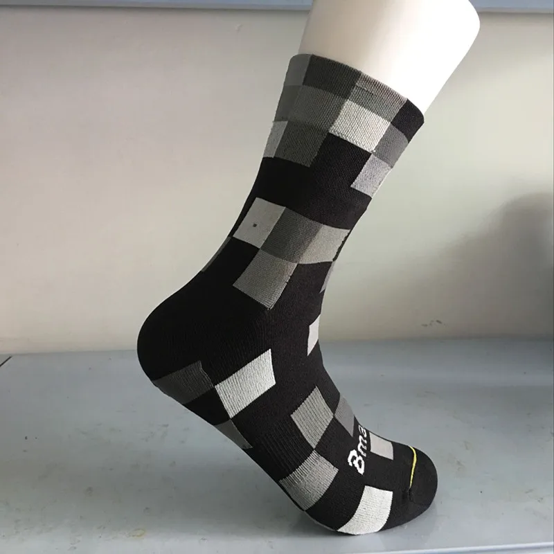 bmambas-High-quality-Professional-brand-sport-socks-Breathable-Road-Bicycle-Socks-Mountain-Bike-Socks-Racing