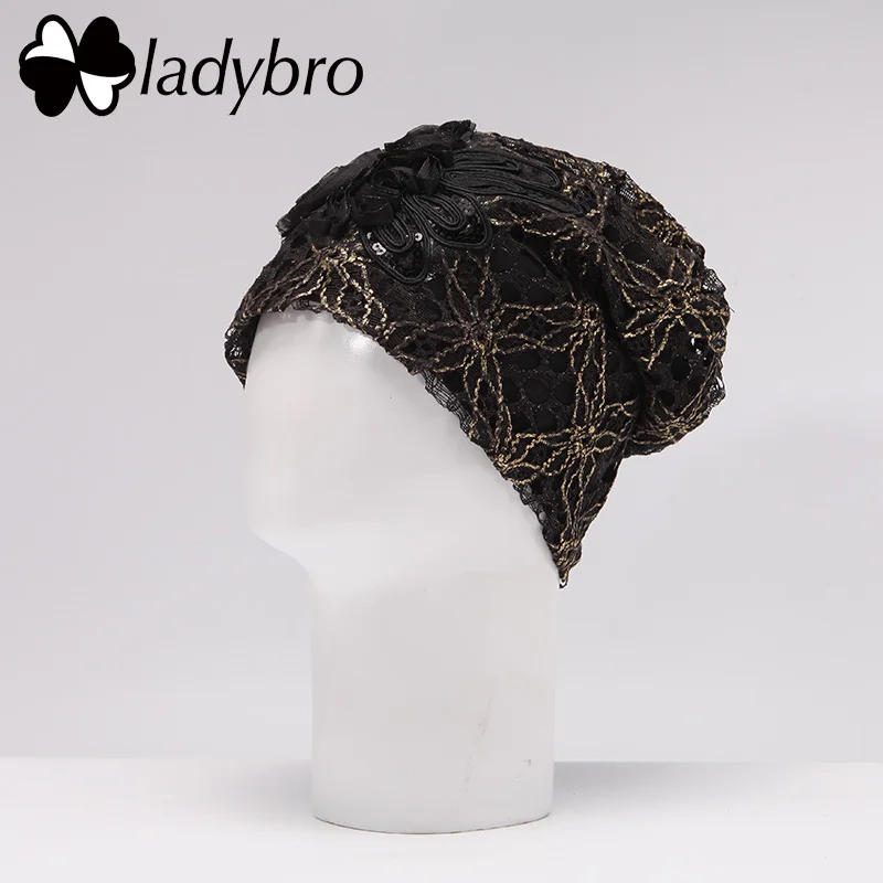 Ladybro зимняя шапка, кружевная шапка Skullies, шапка бини, Женский Повседневный цветочный чепчик, женская черная трикотажная шапка, Весенняя Кепка с блестками - Цвет: 002 black