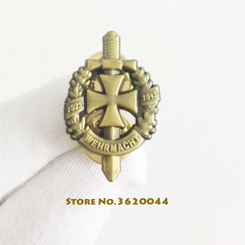 

20pcs German Army Military Wehrmacht Sword Souvenir Oak Leaf Brooch Custom Pins Badge World War II Army Military Lapel Pin WW2