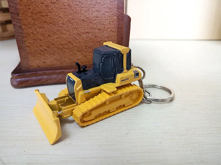 Бутиковая Игрушечная машина UH 1:128 Koma tsu D61E блистер (UH5524) из сплава игрушки для