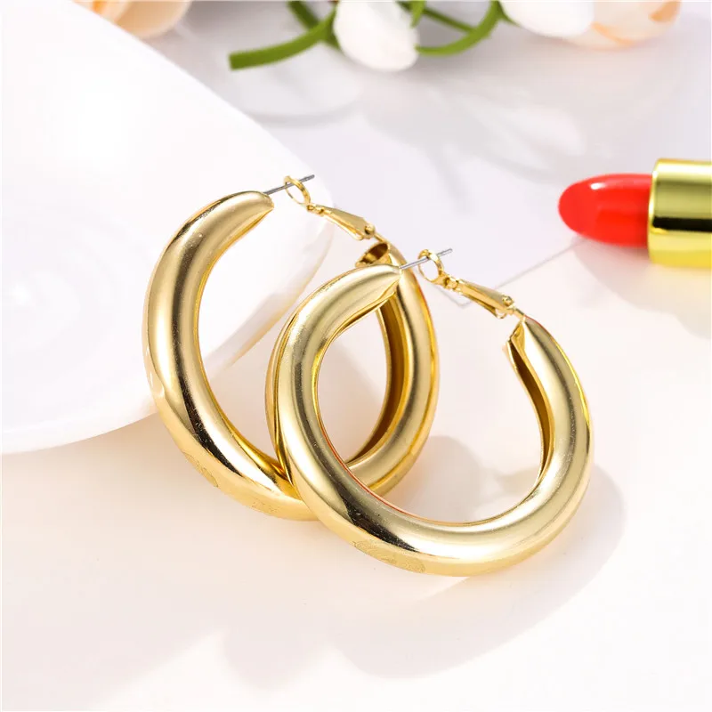 

Simple Classic Personality Circle Hoop Earrings Round Minimalist Statement Earrings Party Wedding Jewelry Gift for Women Brincos