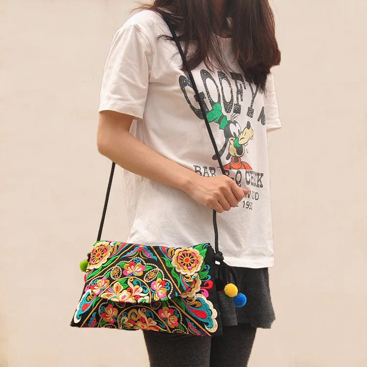 

New National Trend Embroidery Bags Double Faced Ethnic Cloth Embroidered Shoulder Messenger Bag Women Small Clutch Cover Handbag