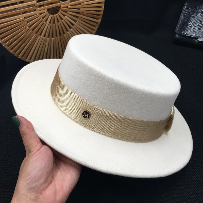 

New flat top hat top hat European and American British style hat white temperament tide goddess temperament with wool tide